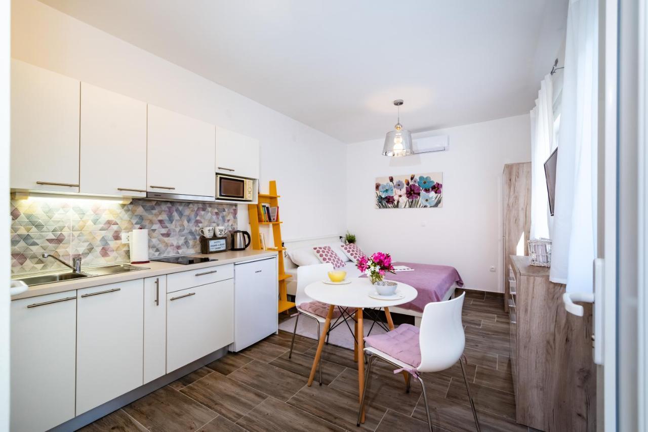 Studio Apartment Gina Zadar Exterior foto